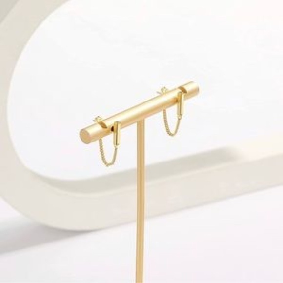 GOLD 18k Plated Bar Chain Earrings - Picture 3 of 3